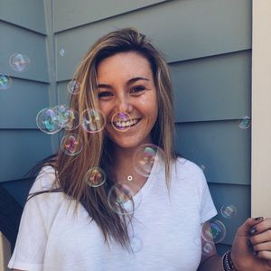 Meet your Posher, Emma